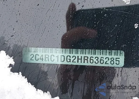 2017 Chrysler Pacifica Touring z USA, uszkodzony, nr VIN 2C4RC1DG2HR636285